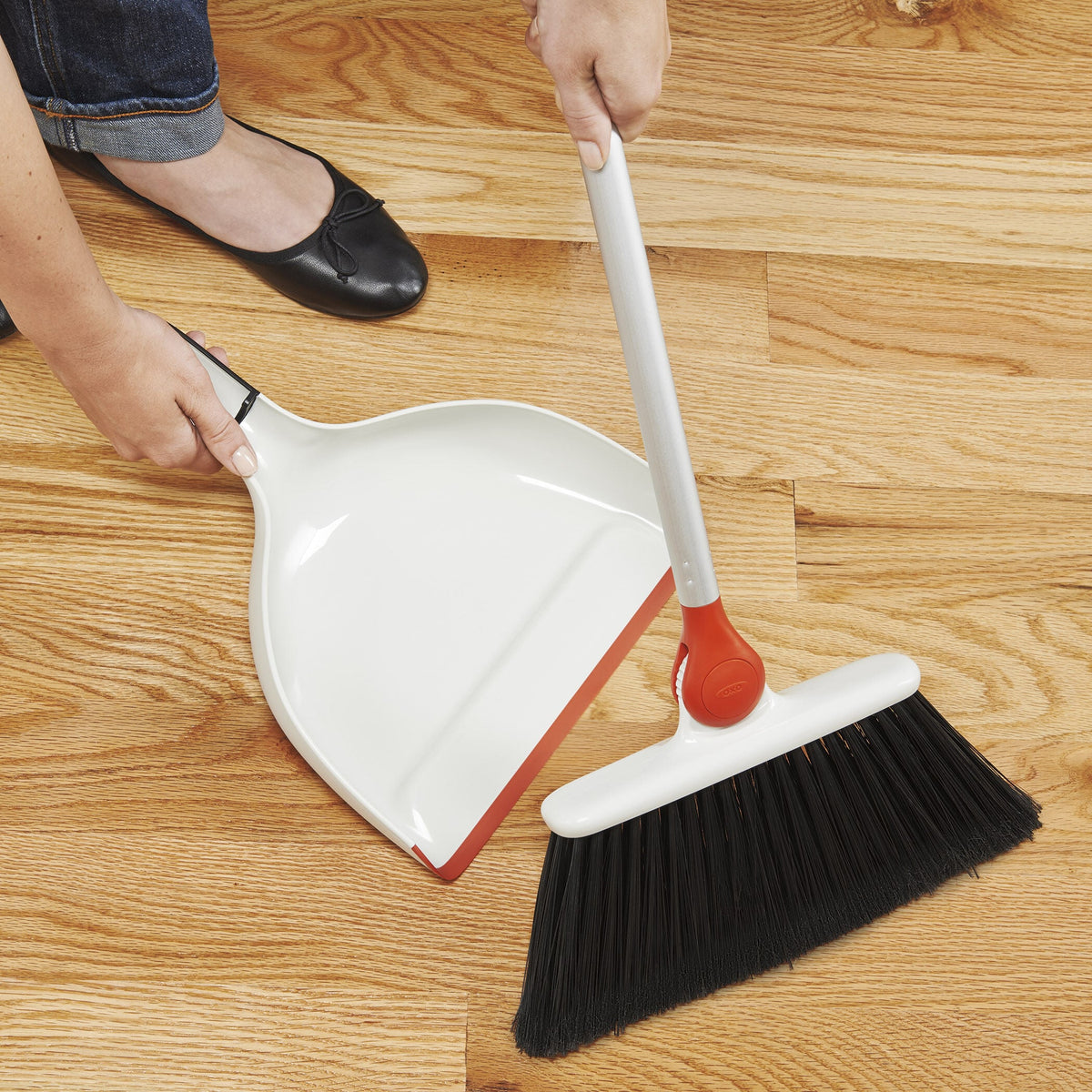 any-angle-broom-i5 1336580_5_any-angle_broom.jpg