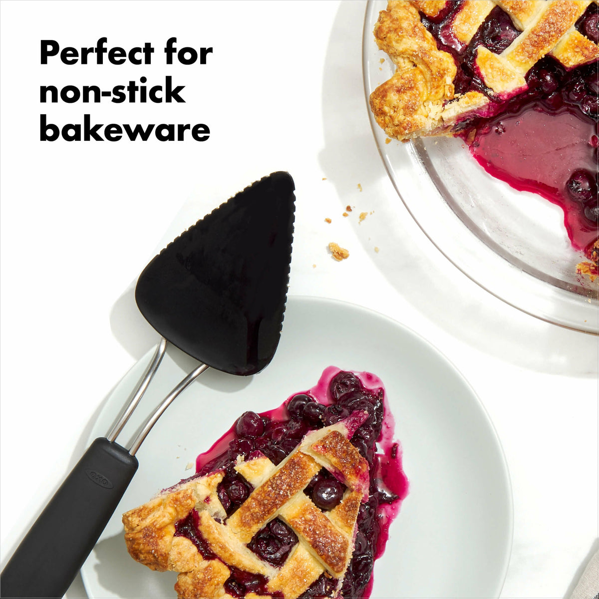 nylon-flexible-pie-server-q9 1064984_8b_1_.jpg