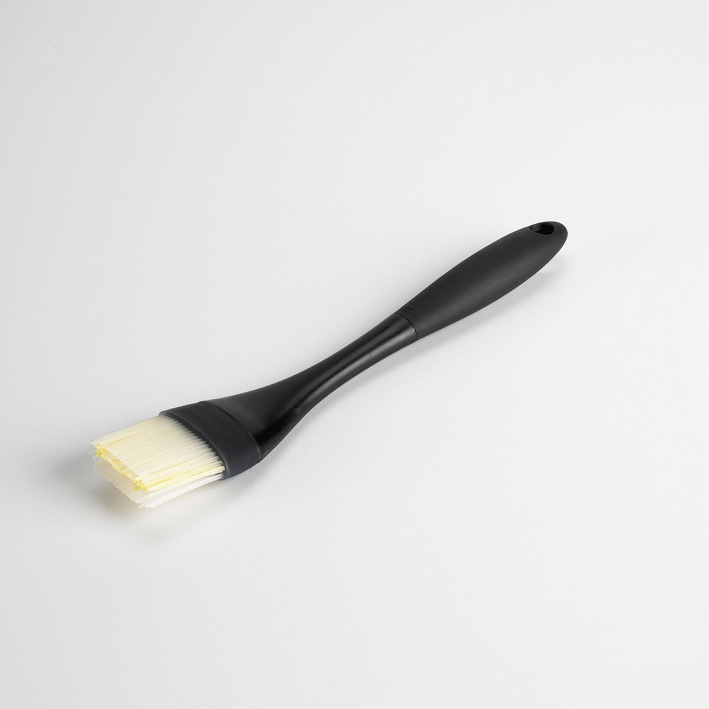 silicone-basting-brush-a1 1071061_4_oxogoodgrips_siliconebastingbrush.jpg