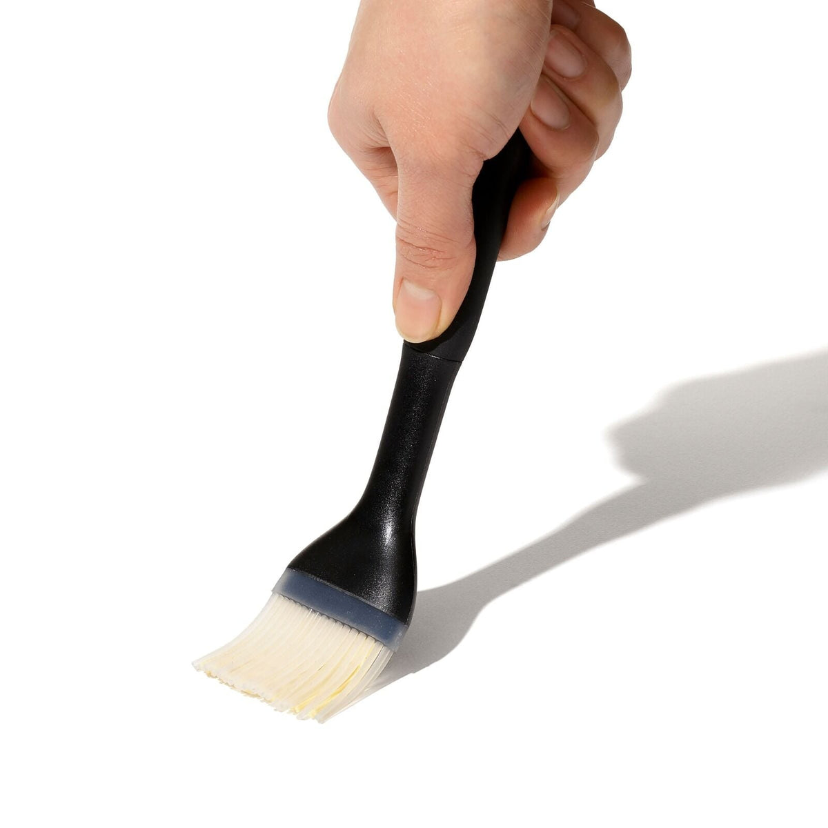 oxo-good-grips-silicone-pastry-brush-o0 1071062v1_detailed_product_view_1.jpeg