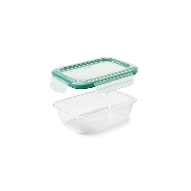 oxo-good-grips-3-cup-smart-seal-plastic-container-p7 11175300snap3cup2.jpg