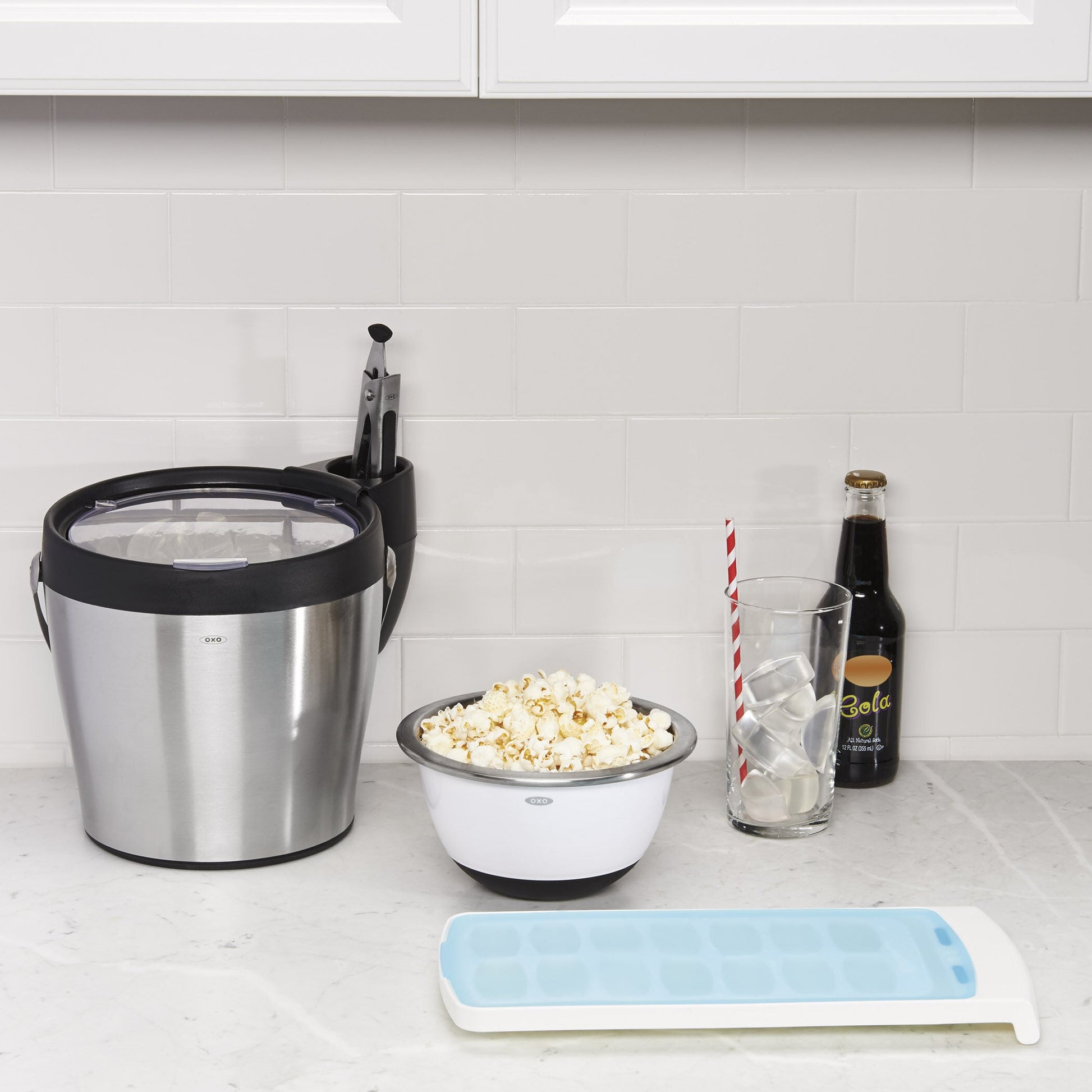 no-spill-ice-cube-tray-a3 1132080_6_no-spill_ice_cube_tray.jpg