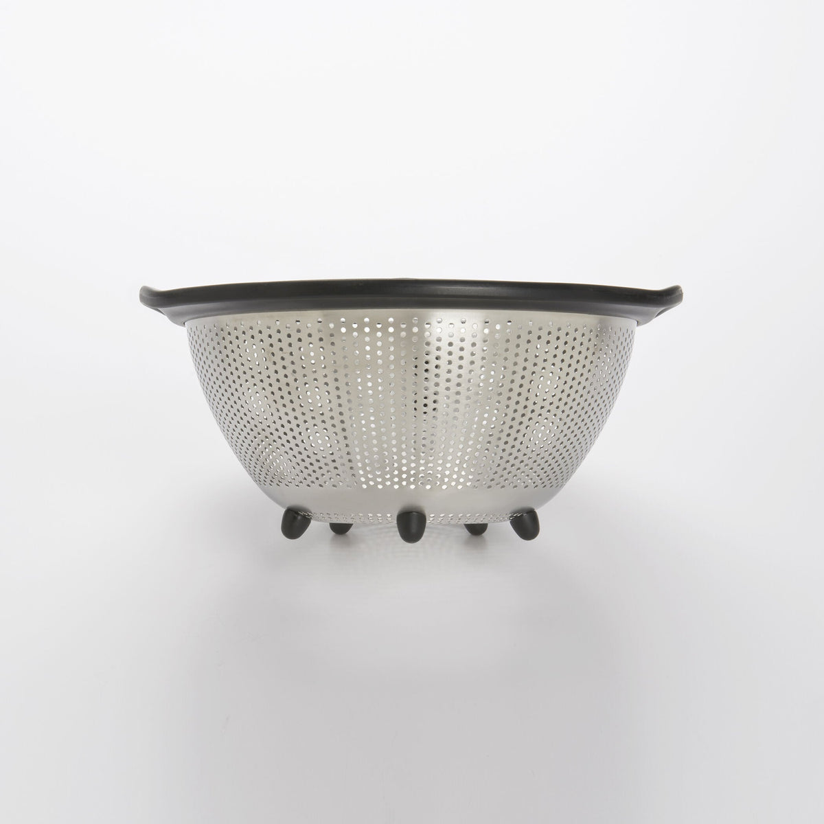 5-quart-stainless-steel-colander-j1 1134700_3_oxogoodgrips_5qtstainlesssteelcolander.jpg