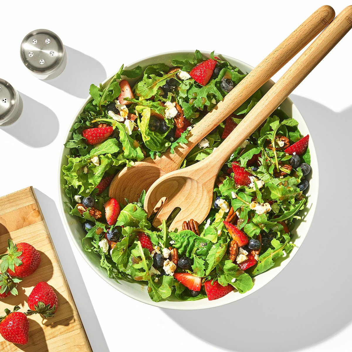 beechwood-salad-servers-2-piece-set-u8 11397600_16.jpg