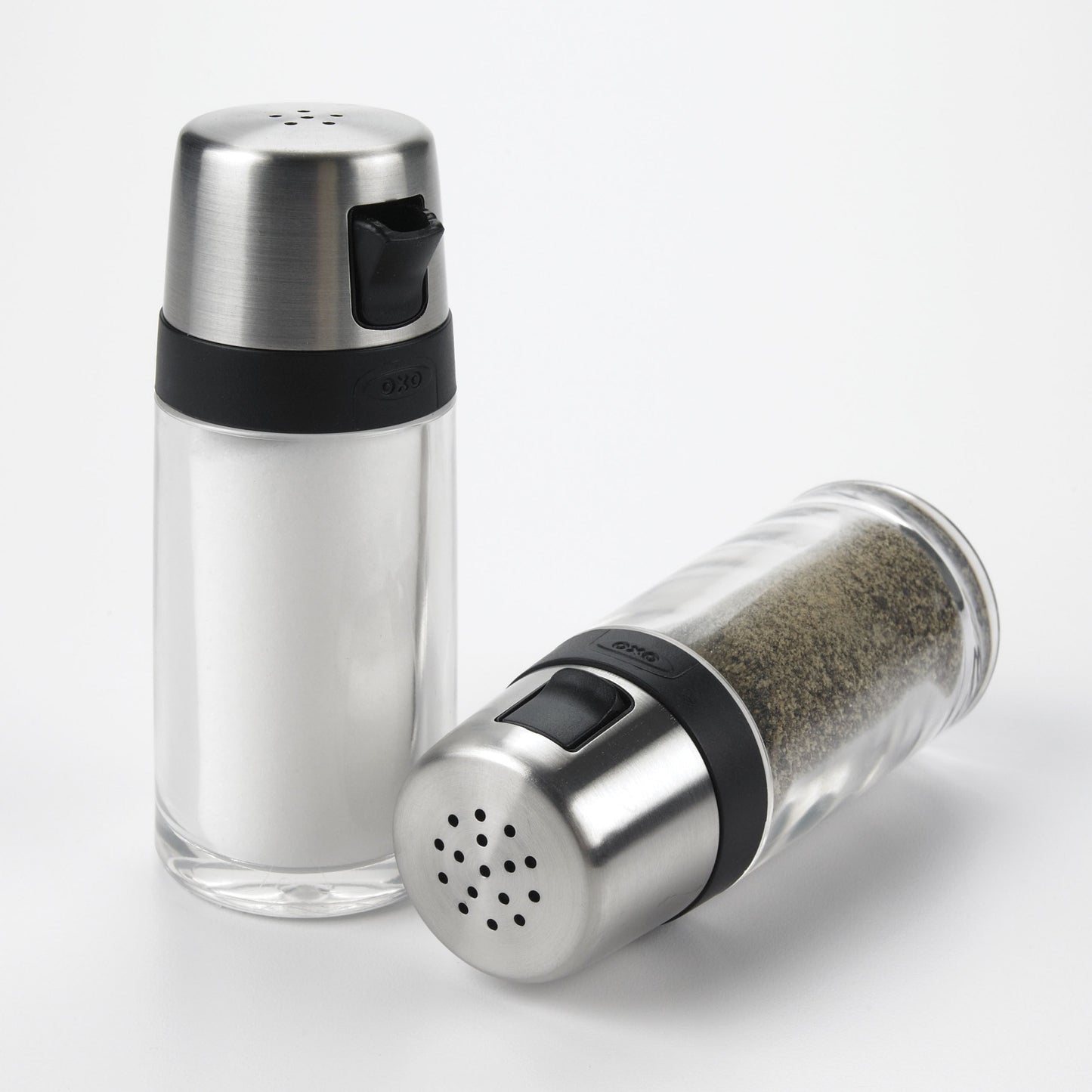 simple-salt-shaker-o4 1241980_salt_shaker_2.jpg