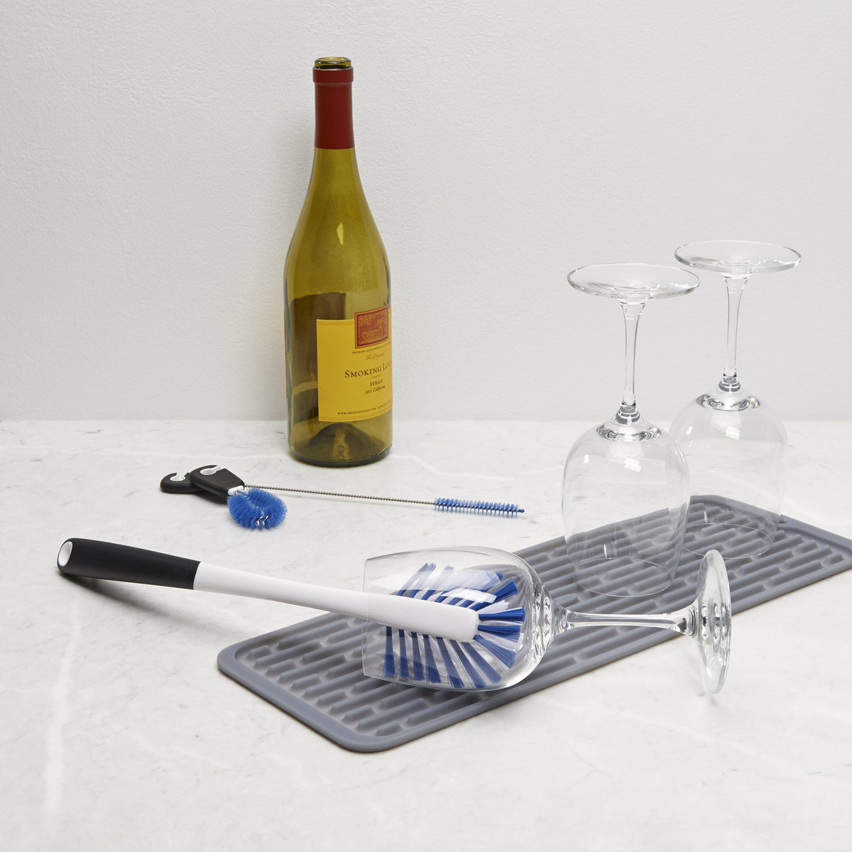 water-bottle-cleaning-set-s2 1329080_7_water_bottle_cleaning_set.jpg