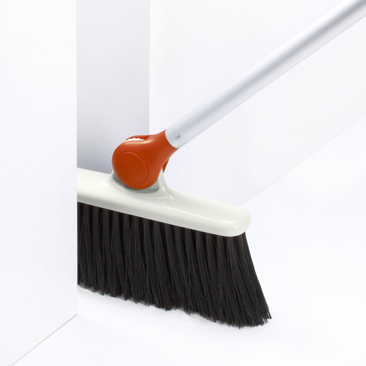 any-angle-broom-i5 1336580_3_any-angle_broom.jpg