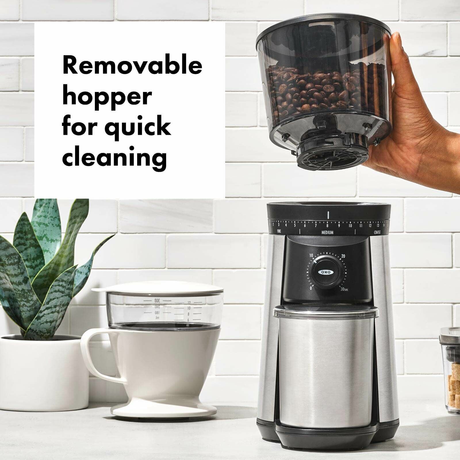 conical-burr-coffee-grinder-c0 brew_8717000_conicalburrcoffeegrinder_apdp_05.jpg