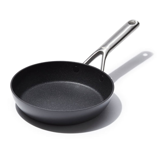 ceramic-professional-non-stick-8-inch-frypan-b5 cc004740-001-1.jpg