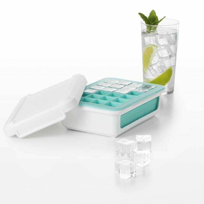 covered-silicone-ice-cube-tray-cocktail-cubes-d8 covered_silicone_ice_cube_tray-cocktail_cubes_11154300_3.jpg