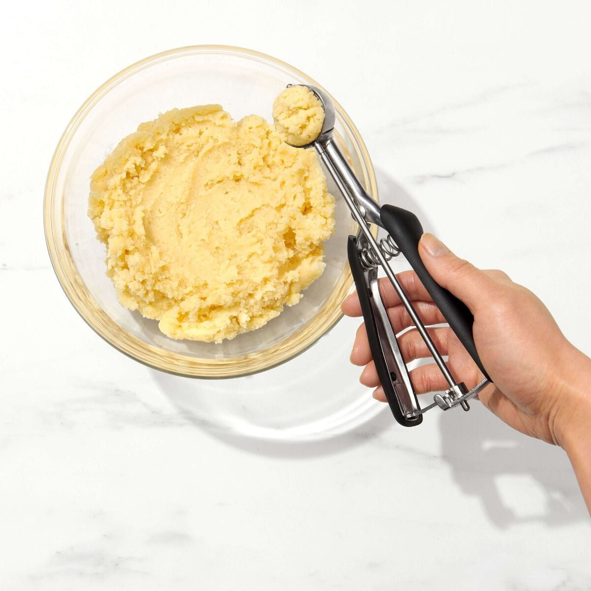 small-cookie-scoop-t9 gg_1044083_4_1_.jpg