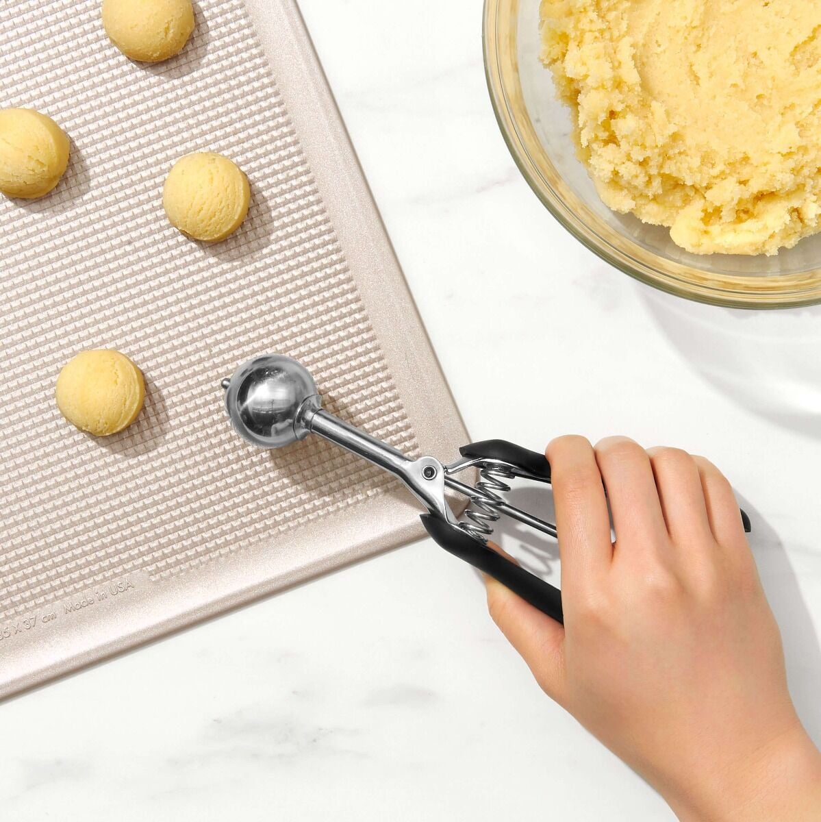 small-cookie-scoop-t9 gg_1044083_4a_1_.jpg