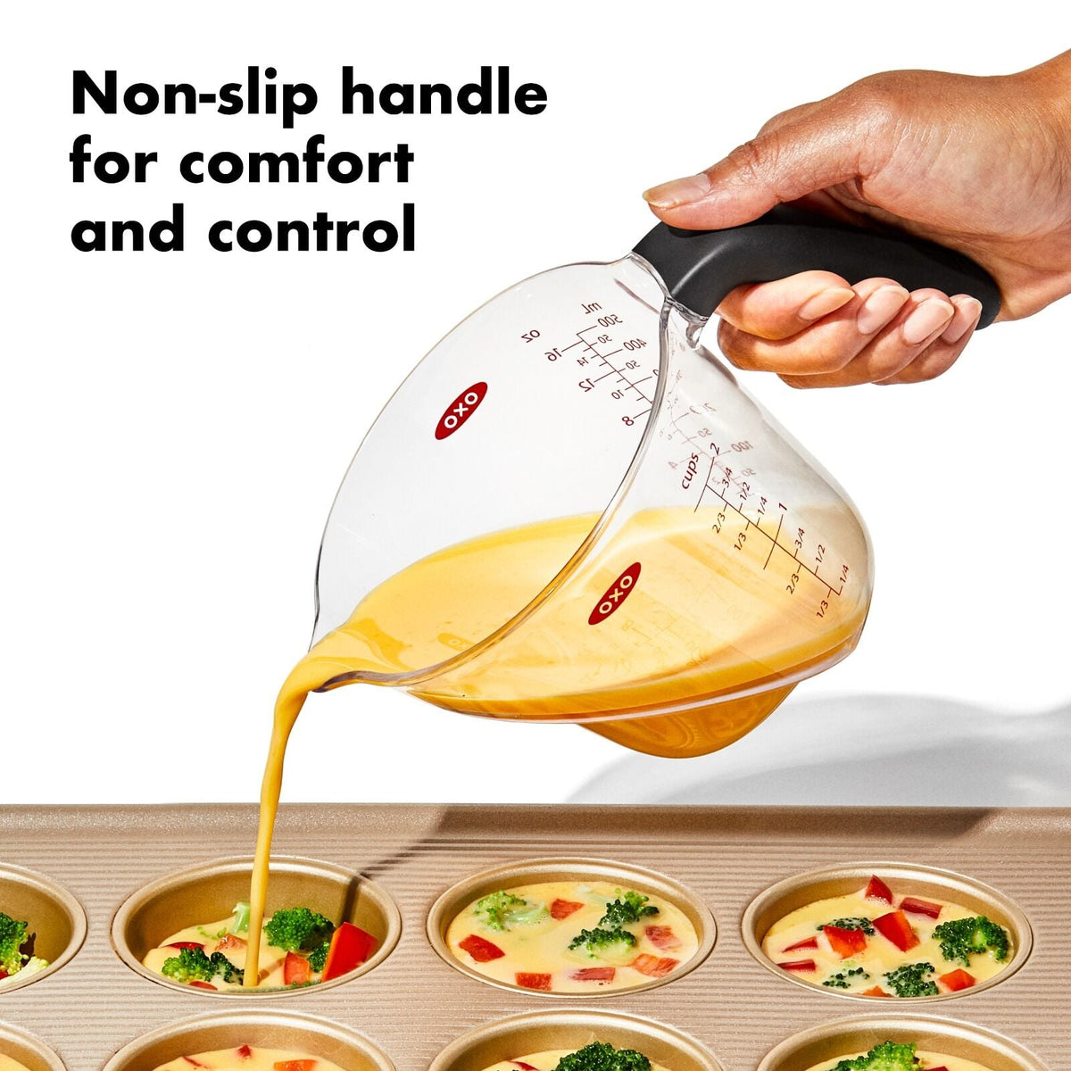 3-piece-angled-measuring-cup-set-e4 gg_1056988_3pcangledmeasuringcupset_apdp_03.jpg