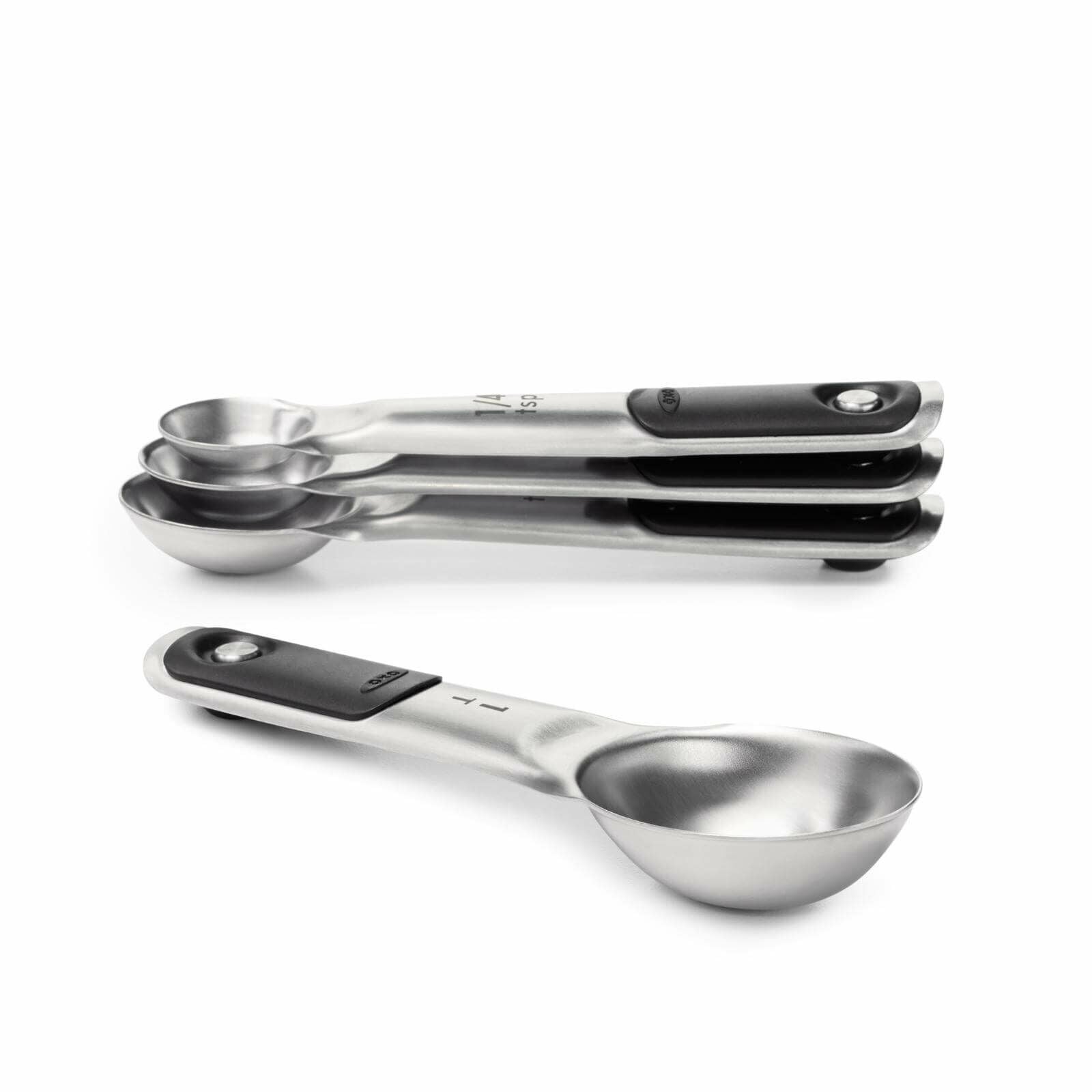 stainless-steel-measuring-cups-and-spoons-set-r1 gg_11180500_1a.jpg