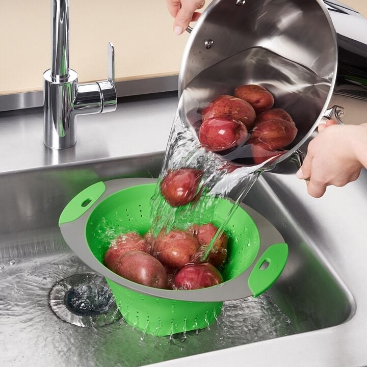 collapsible-colander-3-5-qt-y0 gg_11208200_4.jpg