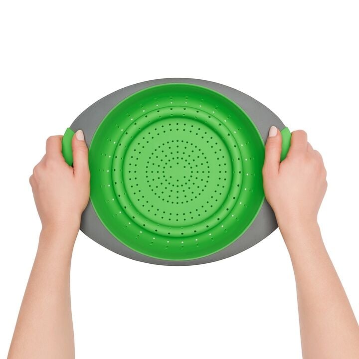 collapsible-colander-3-5-qt-y0 gg_11208200_4c.jpg