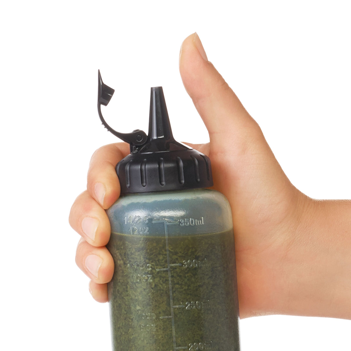 oxo-chef-s-squeeze-bottles-16-ounces-p0 gg_11219400_4c.jpg