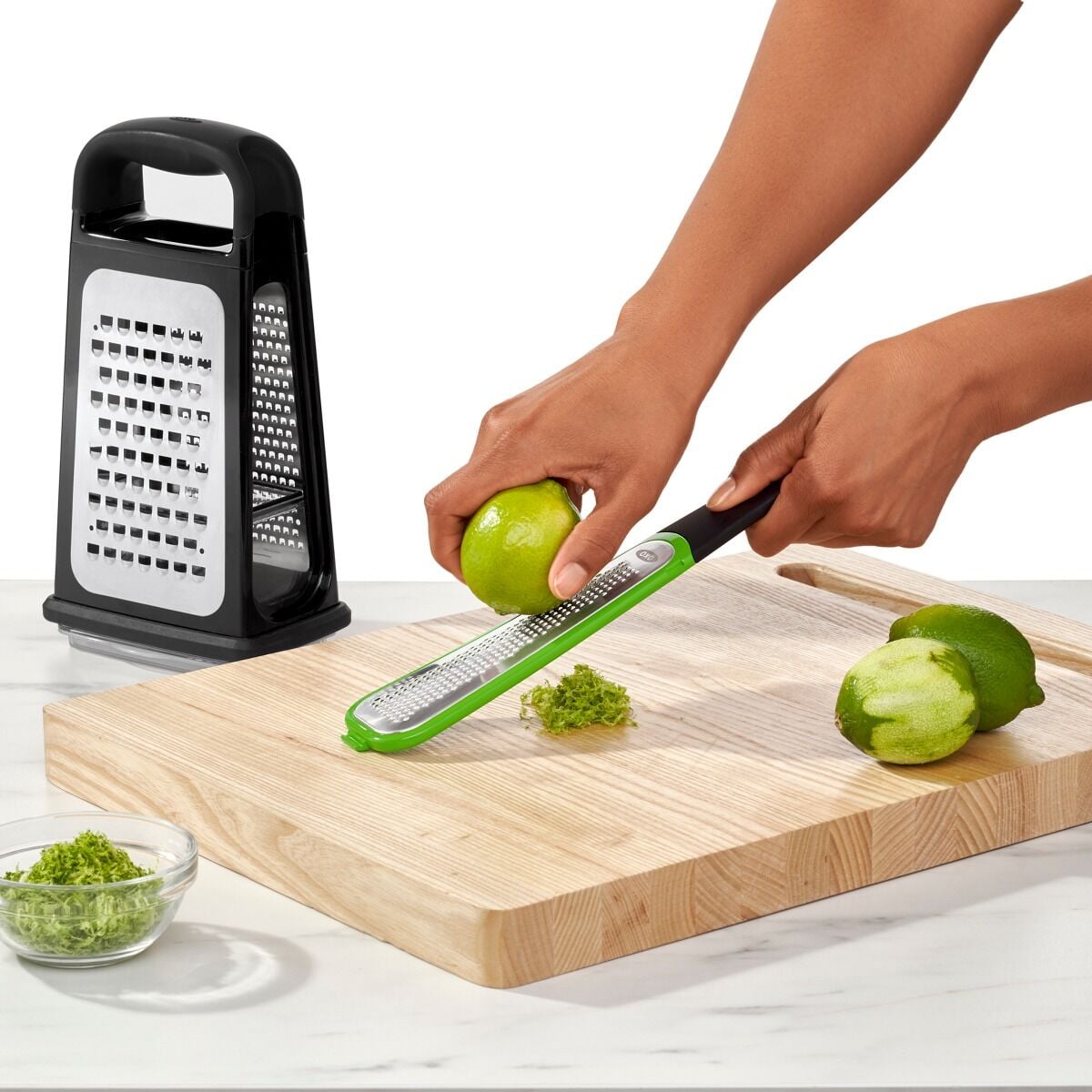 etched-box-grater-with-removable-zester-d6 gg_11231700_4a.jpg
