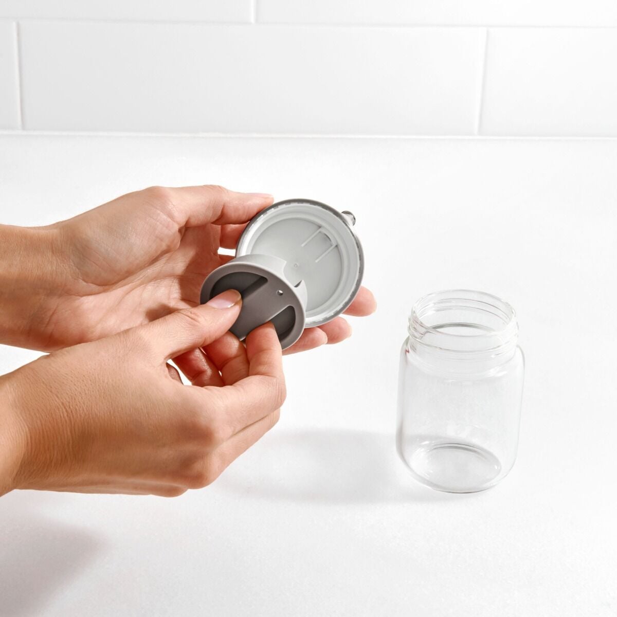 precision-pour-glass-dispenser-5-oz-g3 gg_11278600_4a.jpg