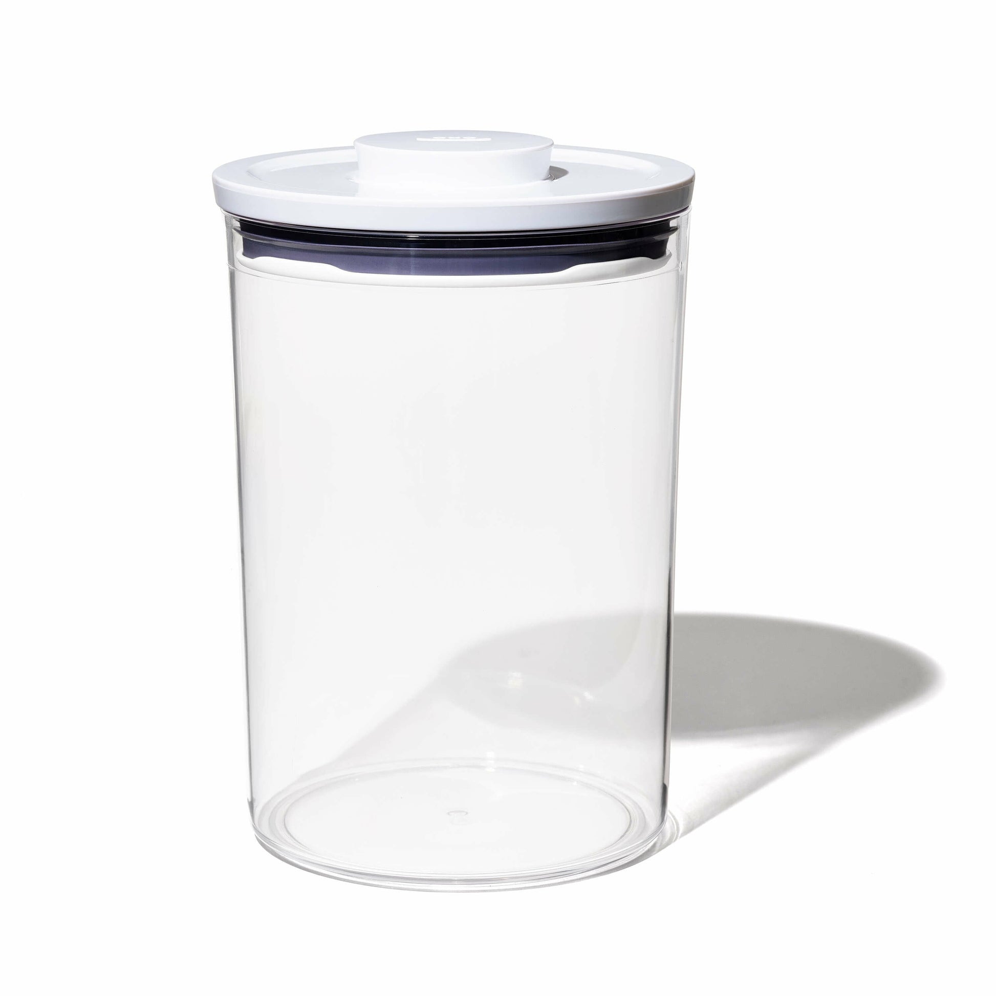 pop-round-canister-medium-3-3-qt-w6 gg_11283700_090920_01_rgb_1_.jpg