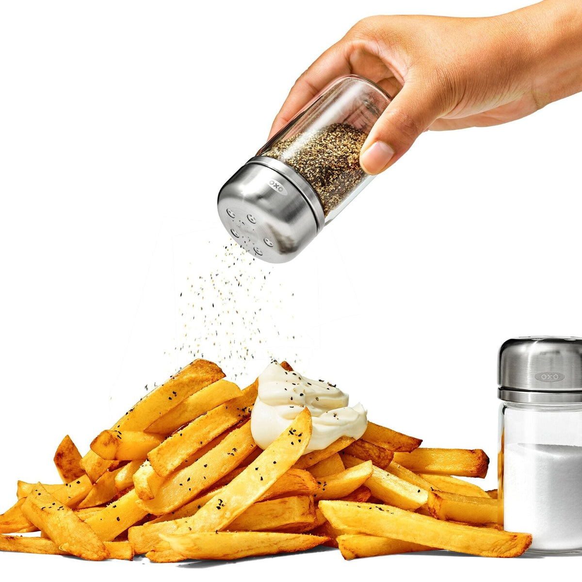 glass-adjustable-shaker-set-r5 gg_11312600_adjustablesaltandpeppershakers_pdp_05.jpeg
