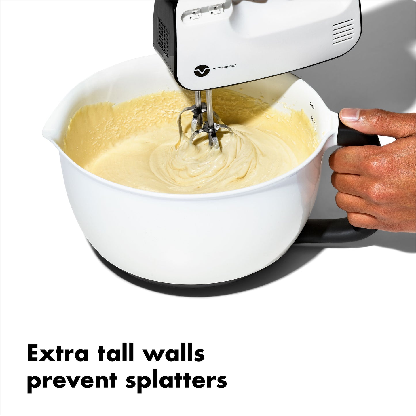 oxo-good-grips-4-qt-4-l-batter-bowl-with-lid-a3 gg_11325000_8.jpg