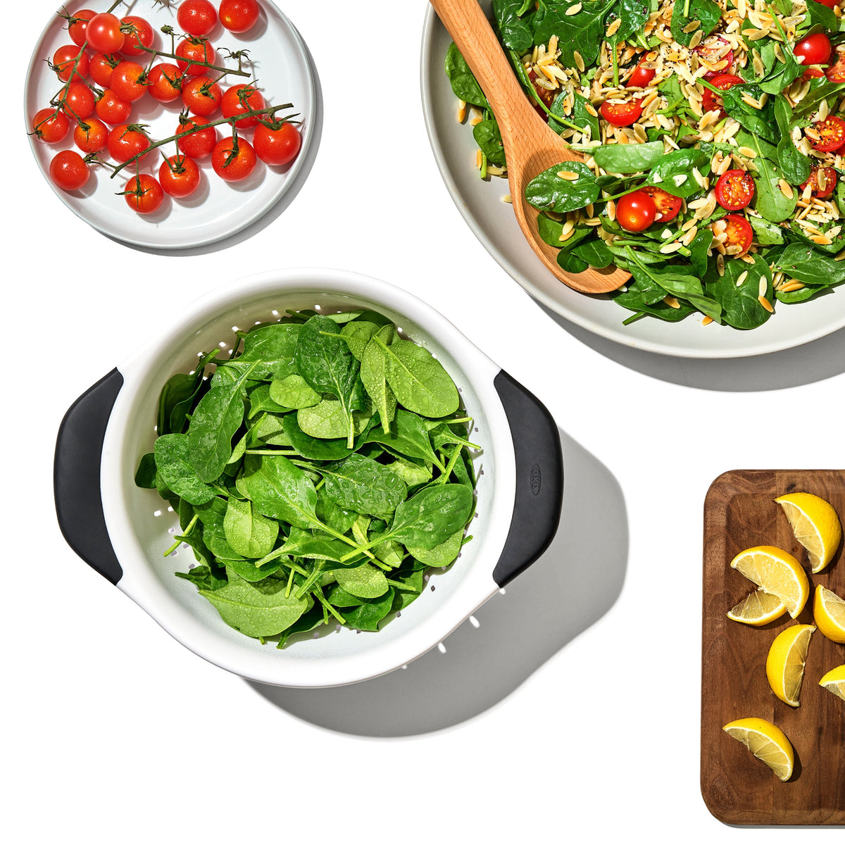 plastic-colander-k8 gg_11331000_plasticcolander3qt_pdp_04.jpg