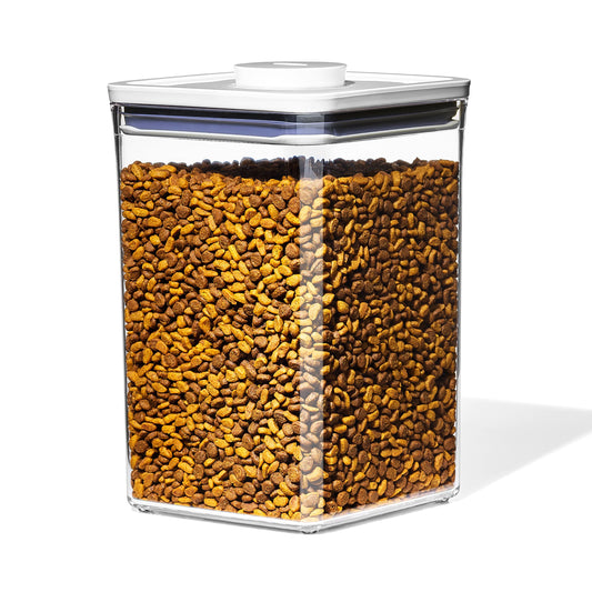 oxo-good-grips-pet-pop-container-4-4-qt-4-2-l-with-scoop-i8 gg_11332700_8main.jpg