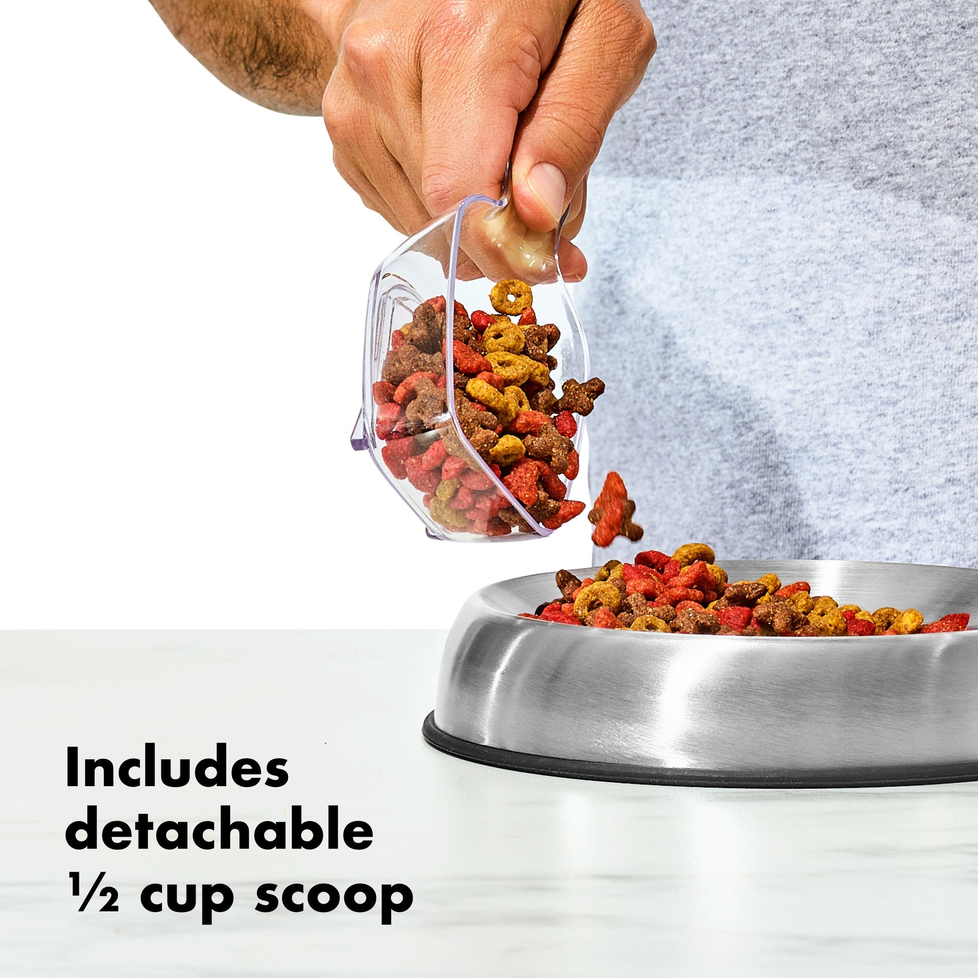 oxo-good-grips-pet-pop-container-6-0-qt-5-7-l-with-half-scoop-x7 gg_11332800_8b_1_.jpg