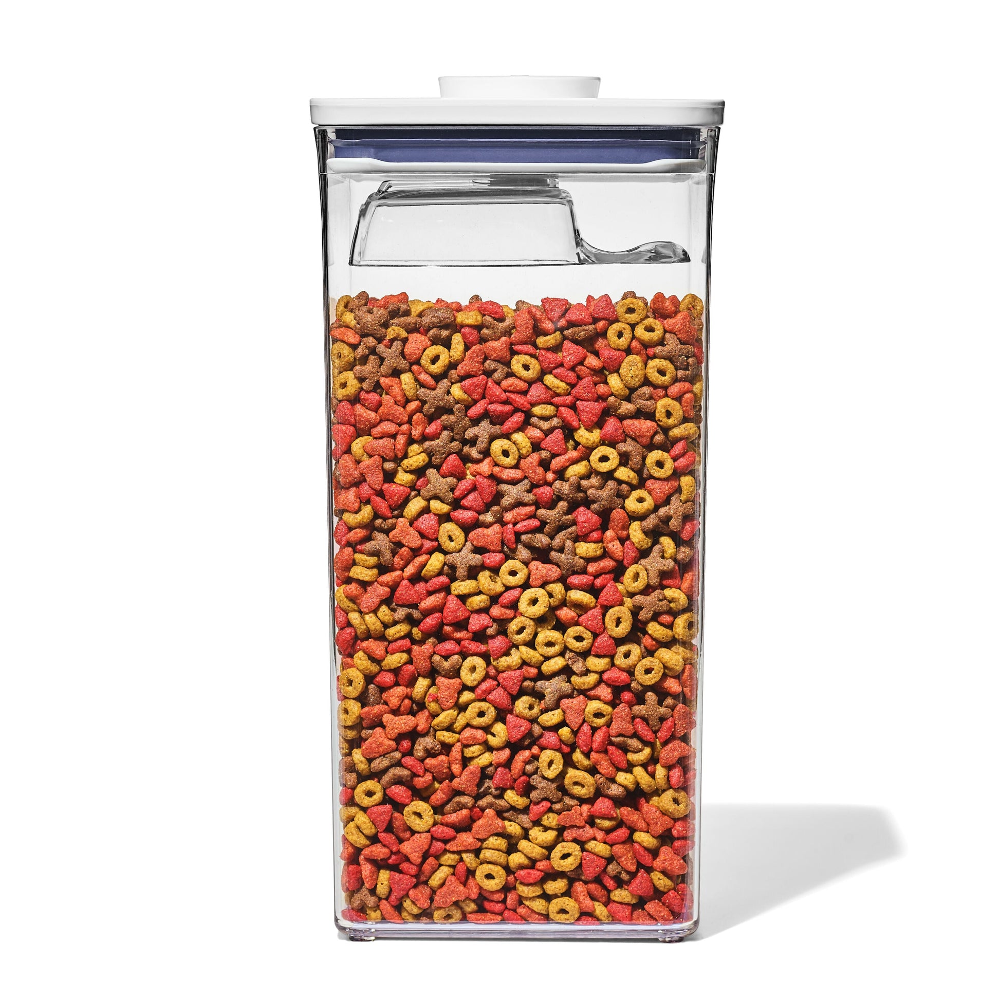 oxo-good-grips-pet-pop-container-6-0-qt-5-7-l-with-half-scoop-x7 gg_11332800_8main_2_.jpg