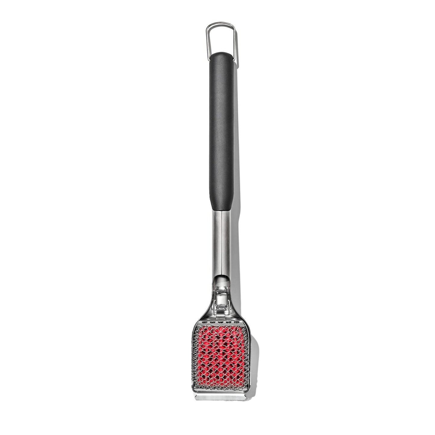 coiled-grill-brush-with-replaceable-head-c2 gg_11356300_coiledgrillbrush_05.jpg