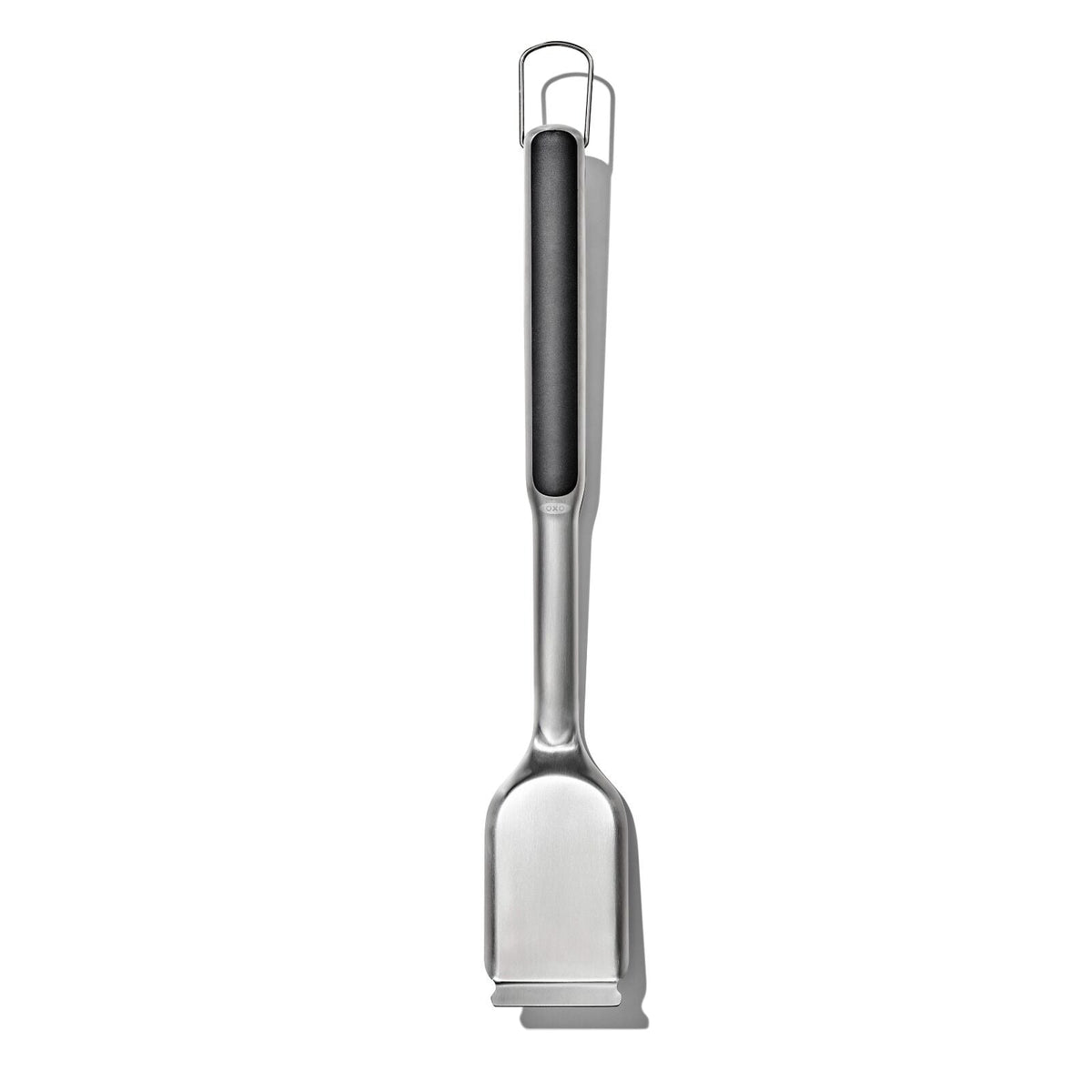 coiled-grill-brush-with-replaceable-head-c2 gg_11356300_coiledgrillbrush_06.jpg