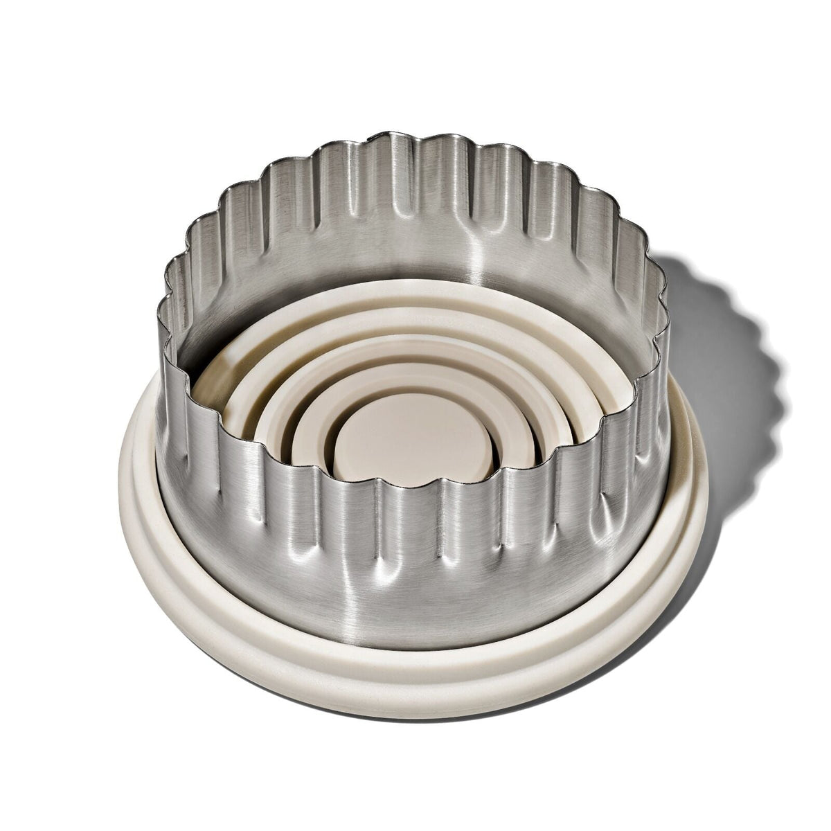 double-sided-cookie-and-biscuit-cutter-n1 gg_11360600_cookiecutterset_pdp_05.jpg