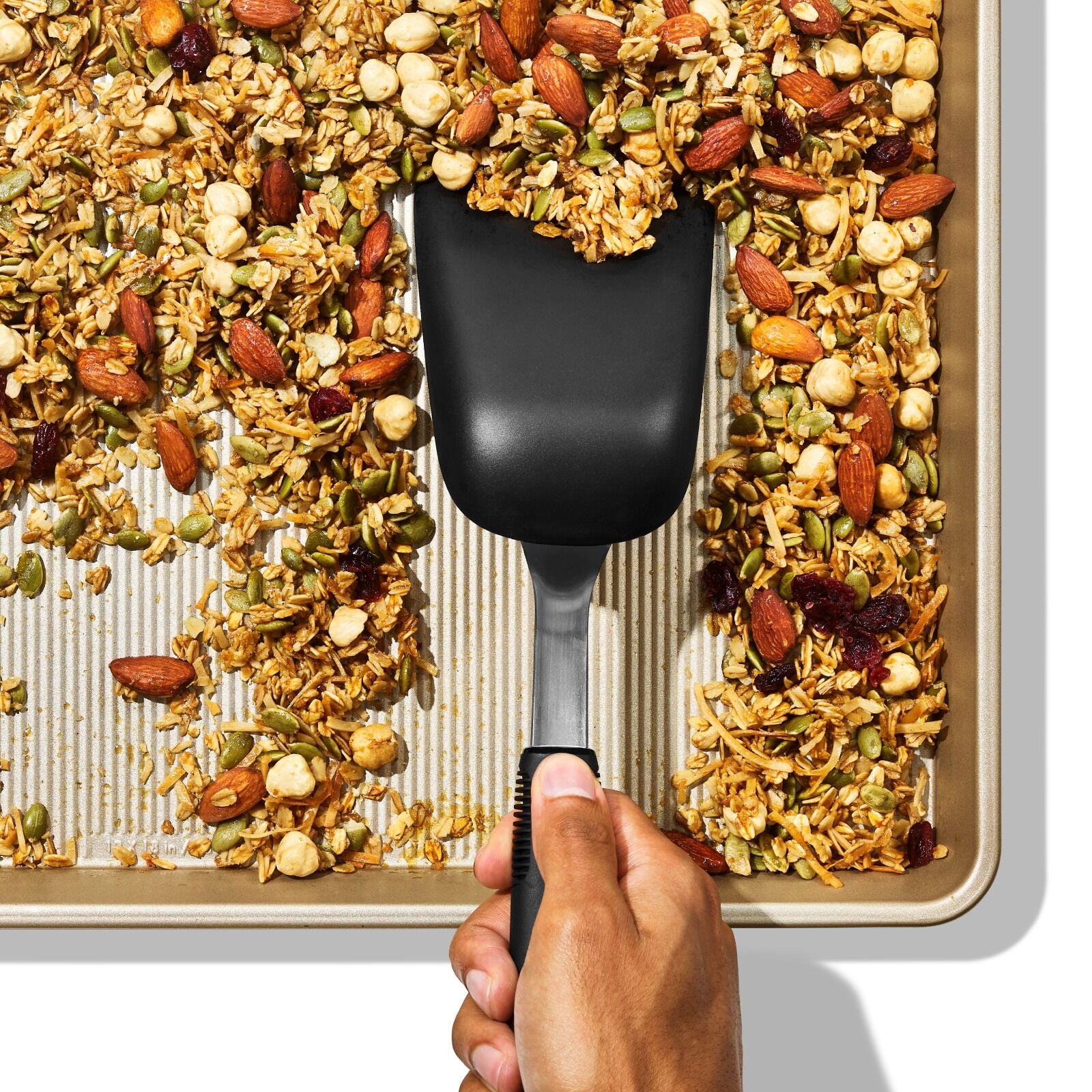 sheet-pan-scoop-v0 gg_11375300_sheetpanscoop_pdp_04.jpg