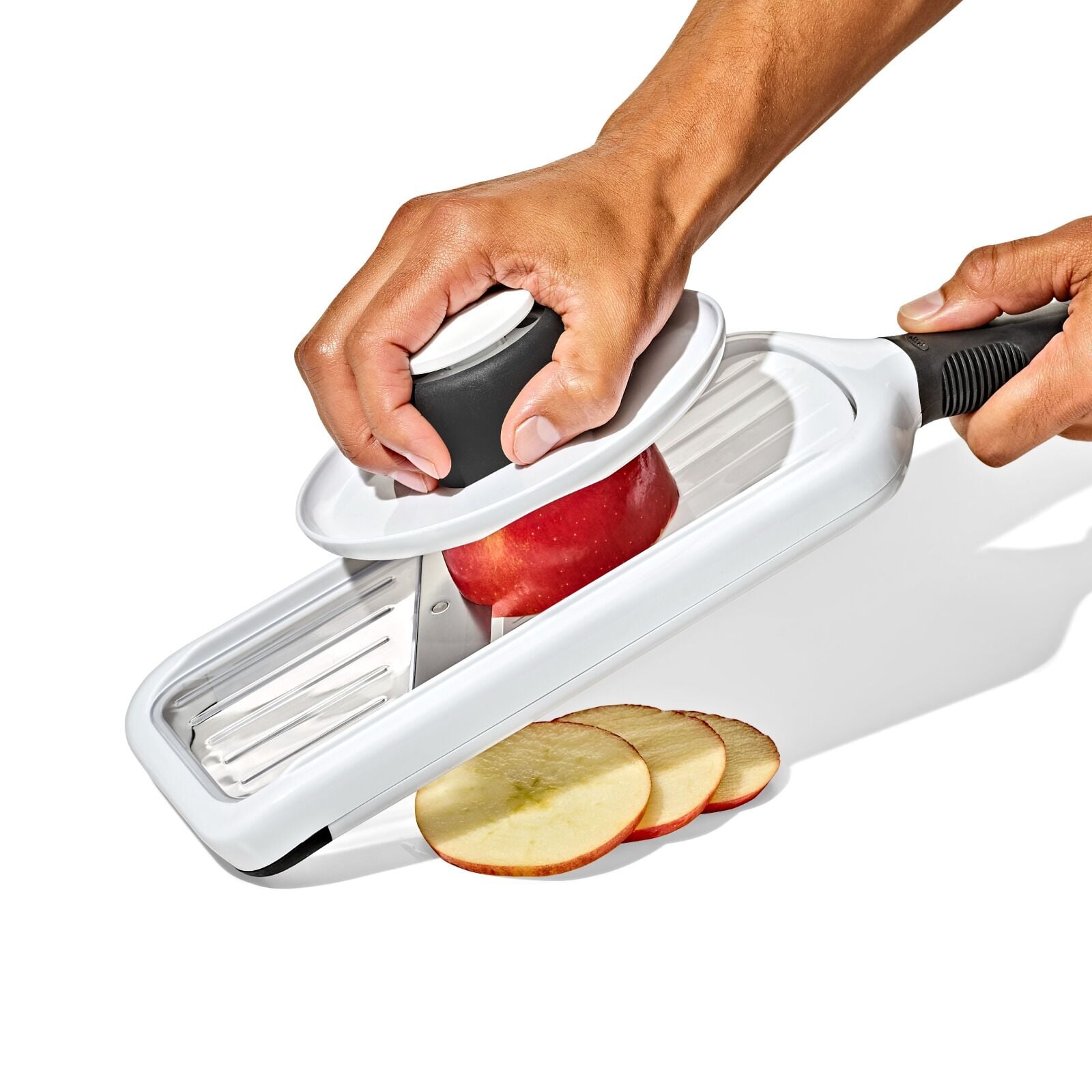 precision-handheld-mandoline-g1 gg_11391800_precisionhandheldmandoline_pdp_02.jpeg