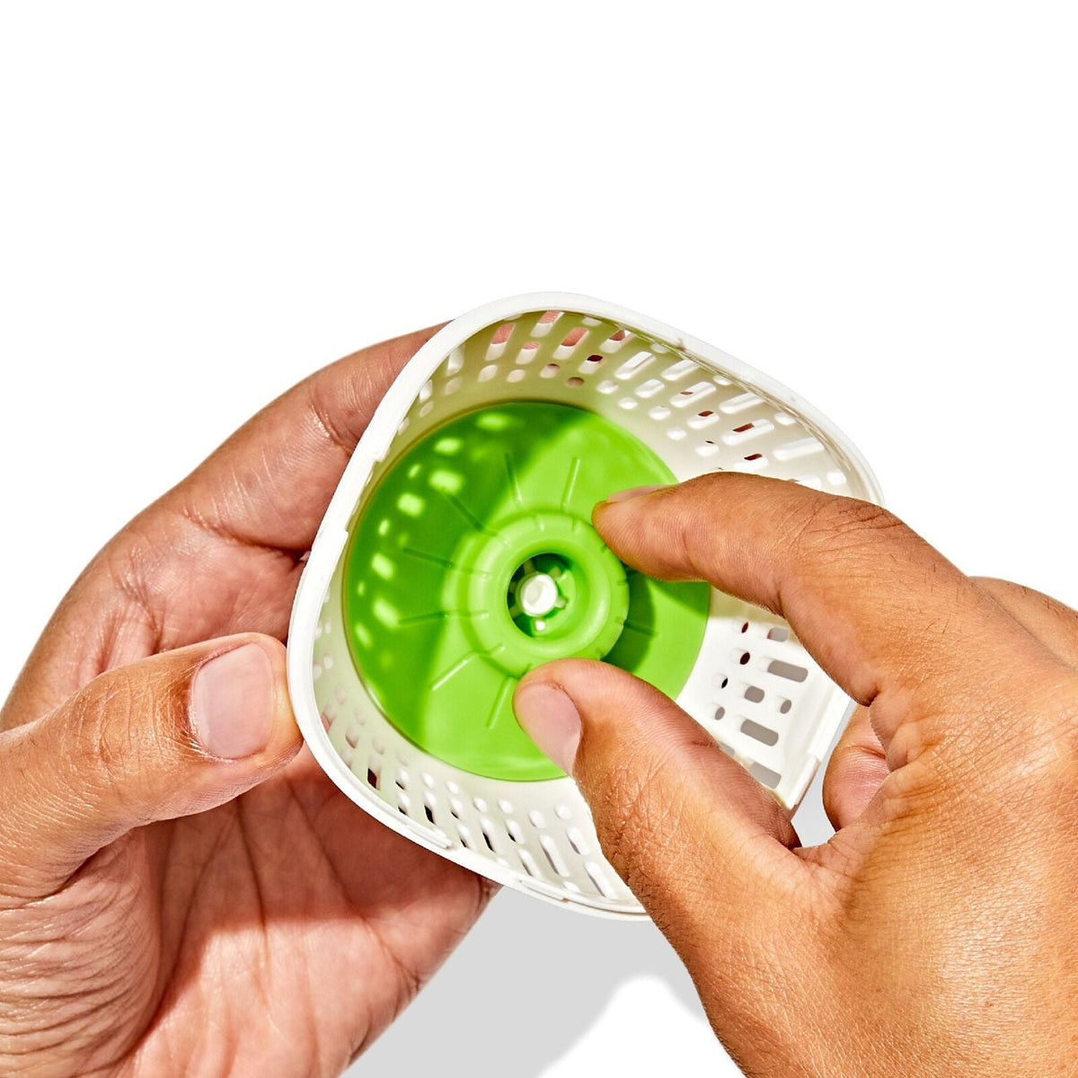 produce-saver-crisper-drawer-insert-2-pack-d6 gg_11427700_greensaver-crisper-drawer-insert_pdp_06.jpeg