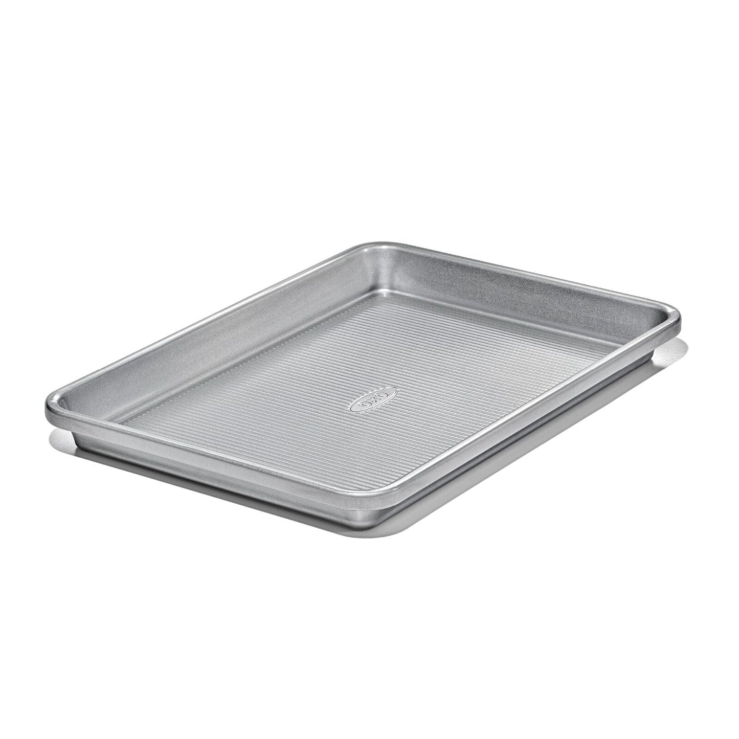 non-stick-pro-clear-coated-quarter-sheet-pan-q5 gg_11434900_quarter-sheet-pan_pdp_04.jpeg