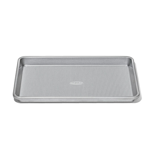 non-stick-pro-clear-coated-jelly-roll-pan-t6 gg_11435000_jelly-roll-pan_apdp_00_main.jpeg