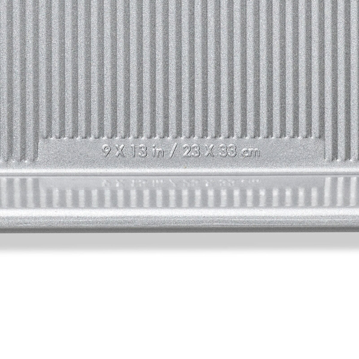 non-stick-pro-clear-coated-jelly-roll-pan-t6 gg_11435000_jelly-roll-pan_pdp_05.jpeg