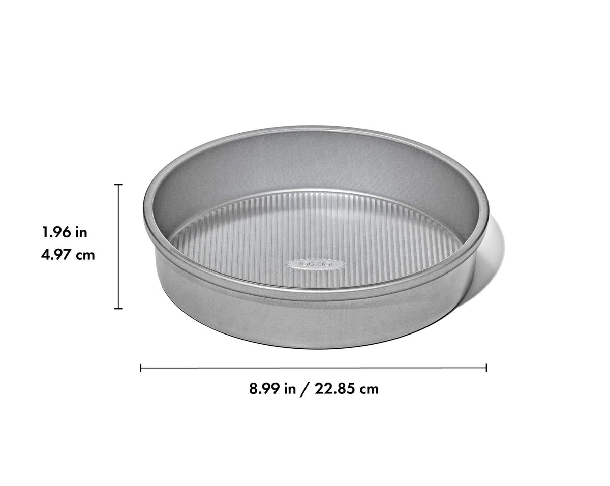 non-stick-pro-clear-coated-9in-round-cake-pan-w4 gg_11435100_9in-round-cake-pan_apdp_01_dim.jpeg