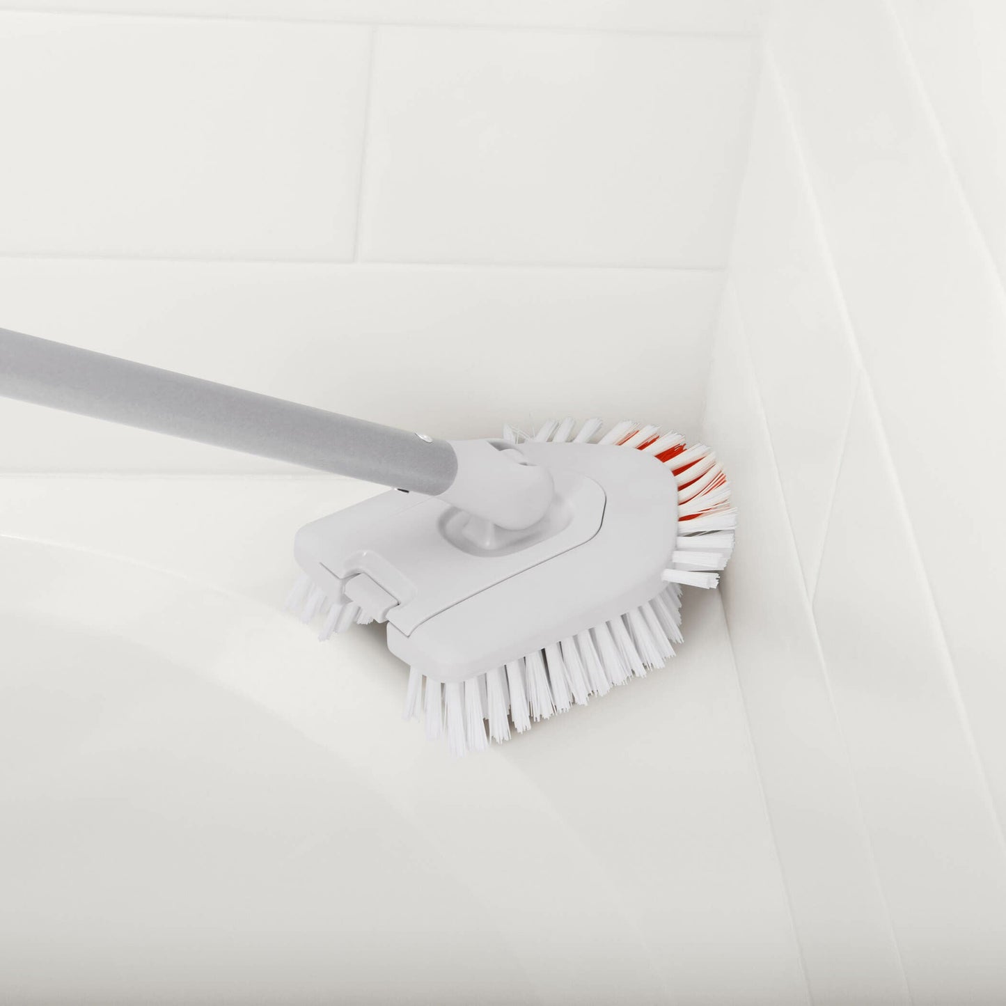 extendable-tub-and-tile-brush-k3 gg_12166000_6_1_.jpg