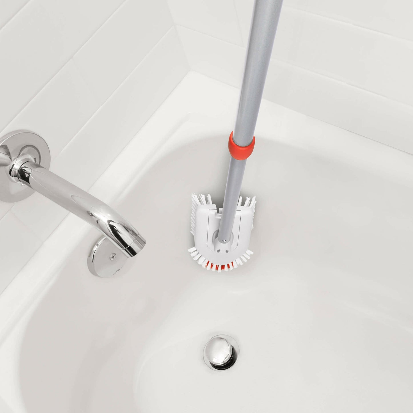 extendable-tub-and-tile-brush-k3 gg_12166000_8_1_.jpg