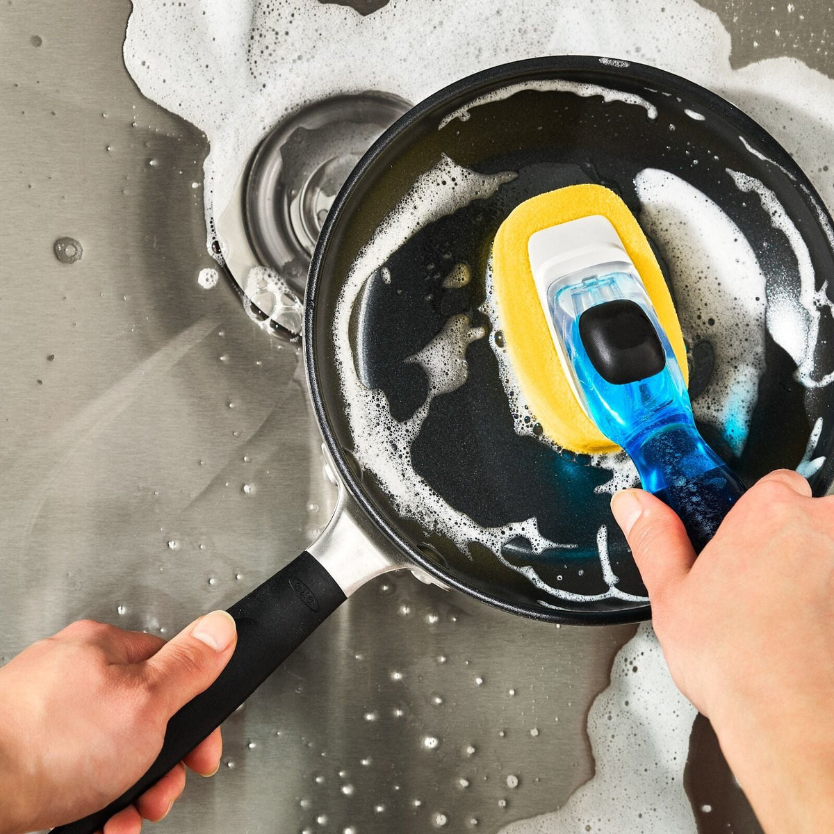 soap-dispensing-dish-sponge-j5 gg_12361300_soapdispensingdishsponge_pdp_02.jpg