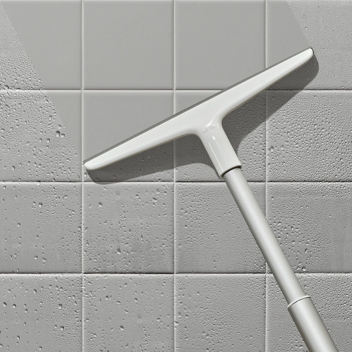 aluminum-extendable-squeegee-v7 gg_12397900_aluminumextsqueegee_pdp_02.jpeg