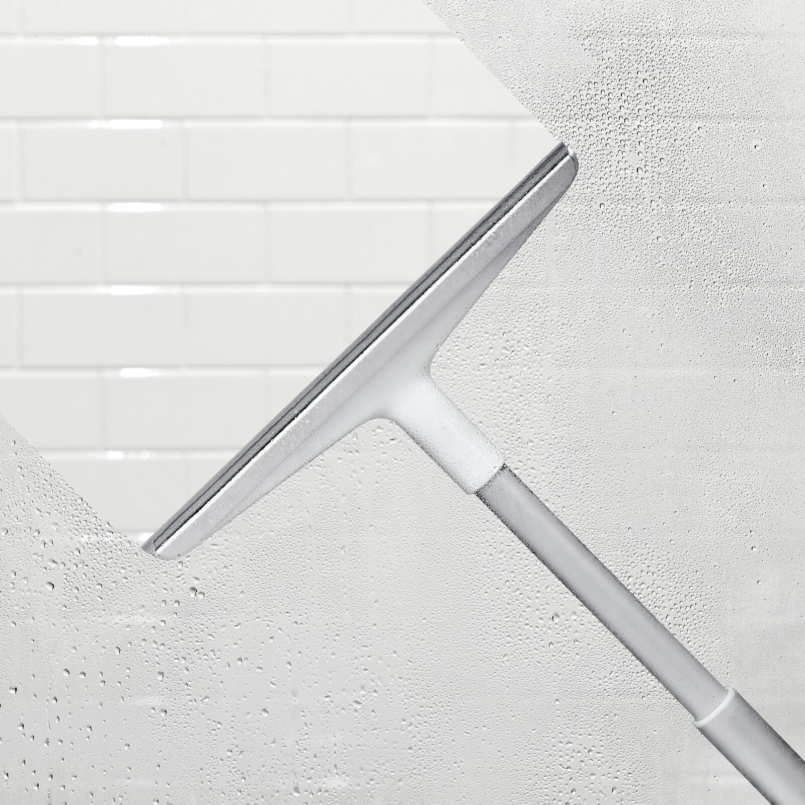 aluminum-extendable-squeegee-v7 gg_12397900_aluminumextsqueegee_pdp_04.jpeg