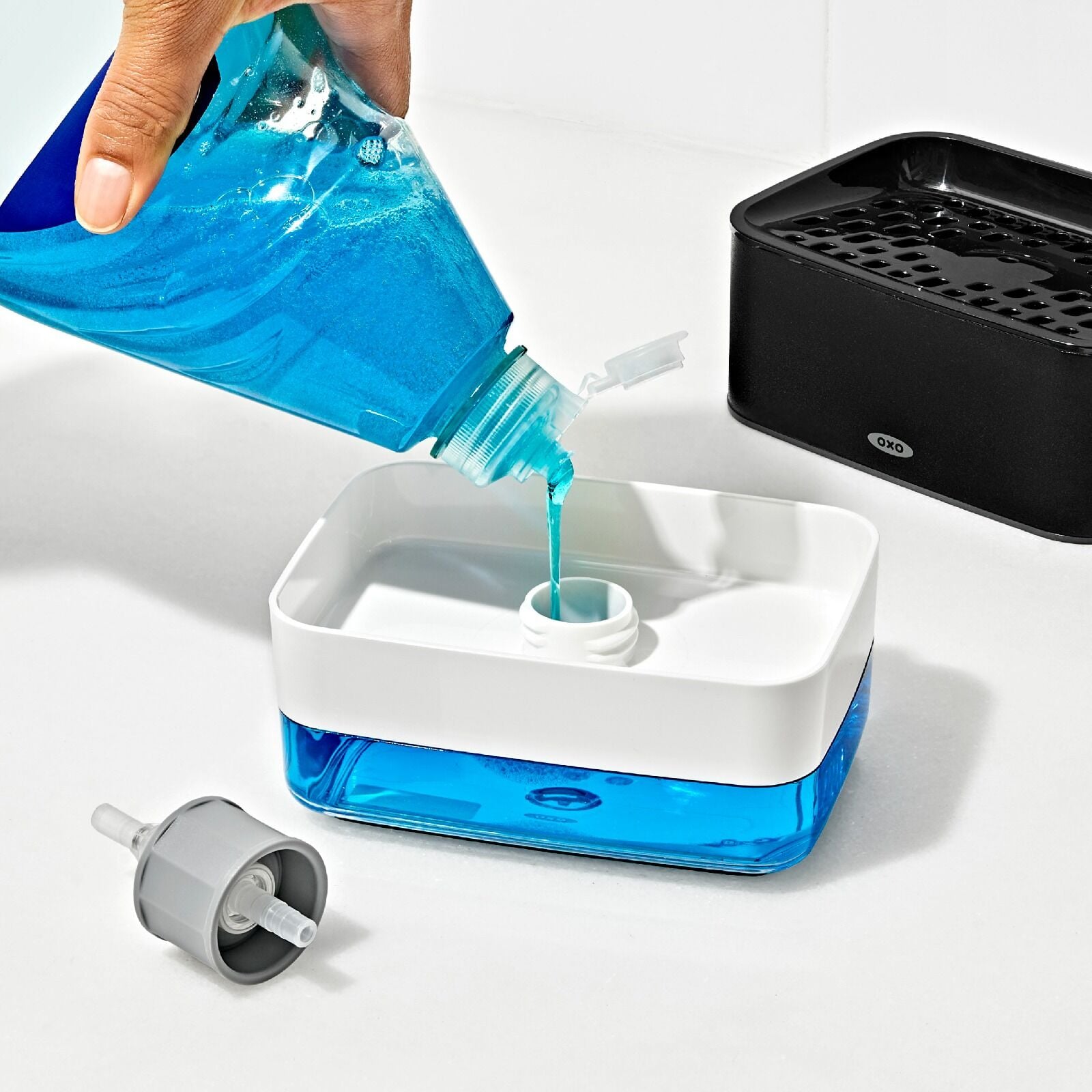 soap-dispensing-sponge-holder-y6 gg_12426800_soap-dispensing-sponge-holder_pdp_05.jpeg