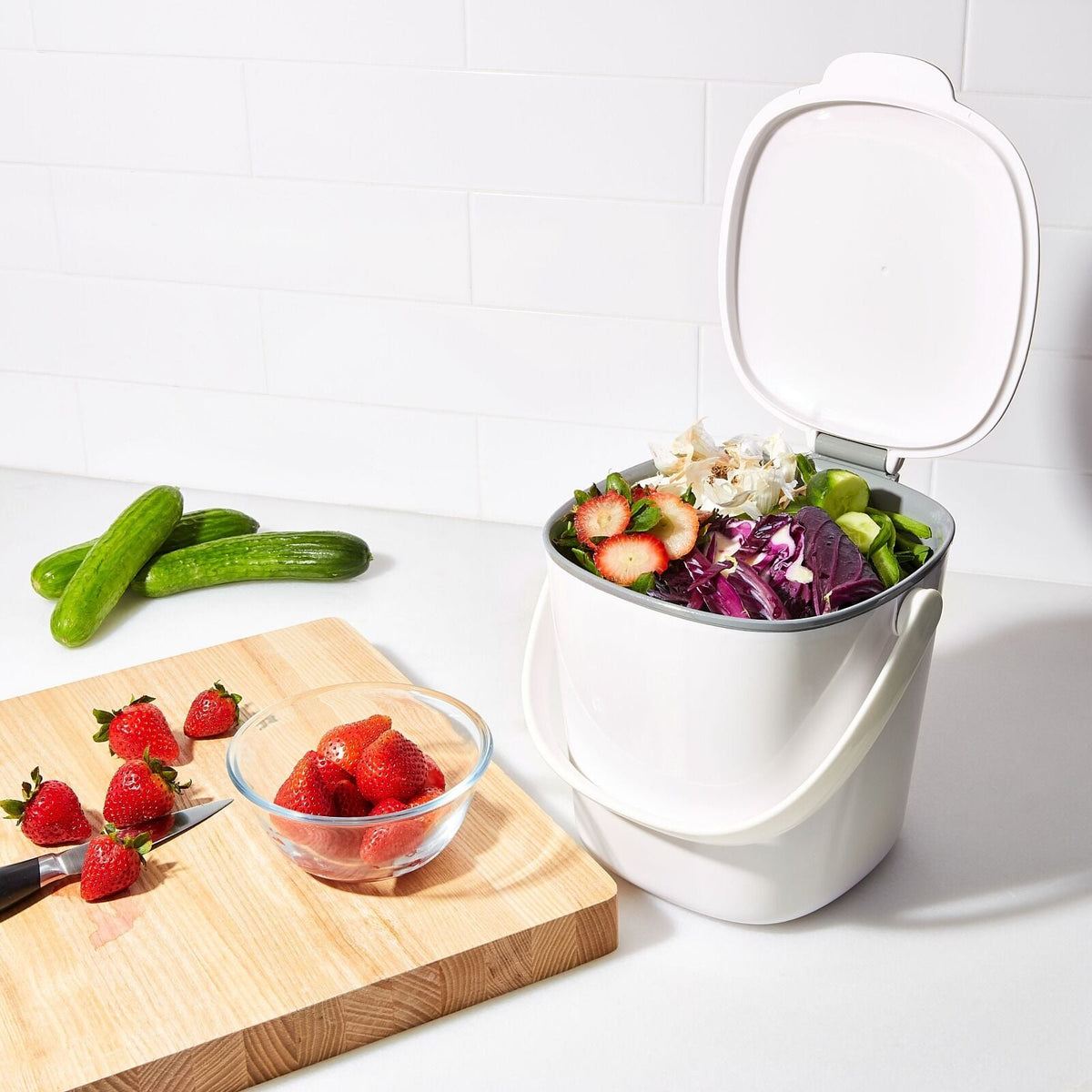 easy-clean-compost-bin-0-75-gal-t6 gg_13295800_9_3.jpg