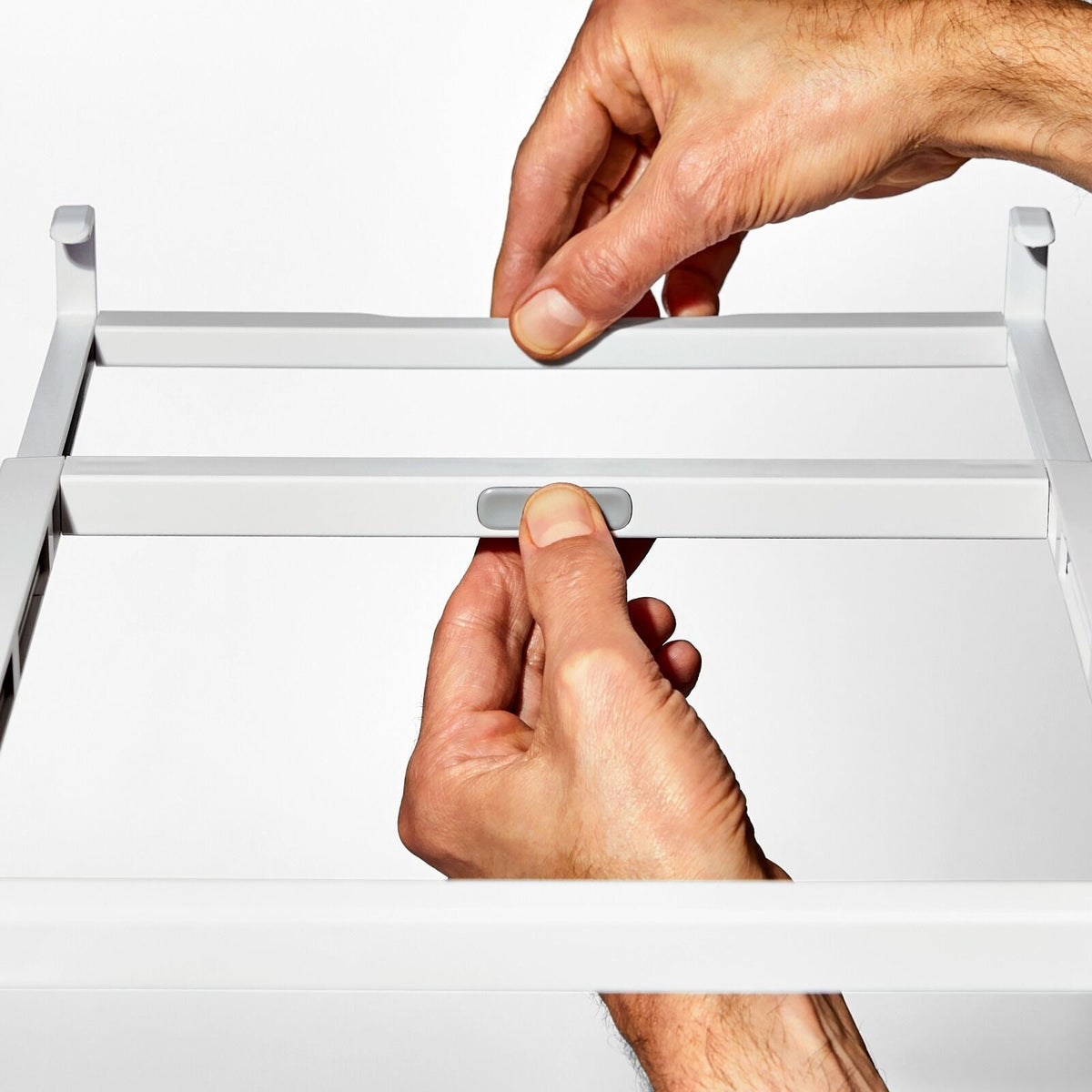 refrigerator-undershelf-drawer-10-in-l7 gg_13346700_10inundershelfdrawer_pdp_07.jpg