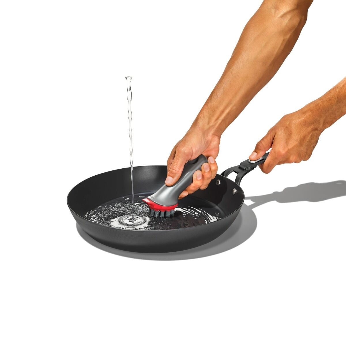carbon-steel-with-removable-handle-10in-pan-t3 od__2059640001__10incarbonsteelpan_79_p_03_rgb.jpg