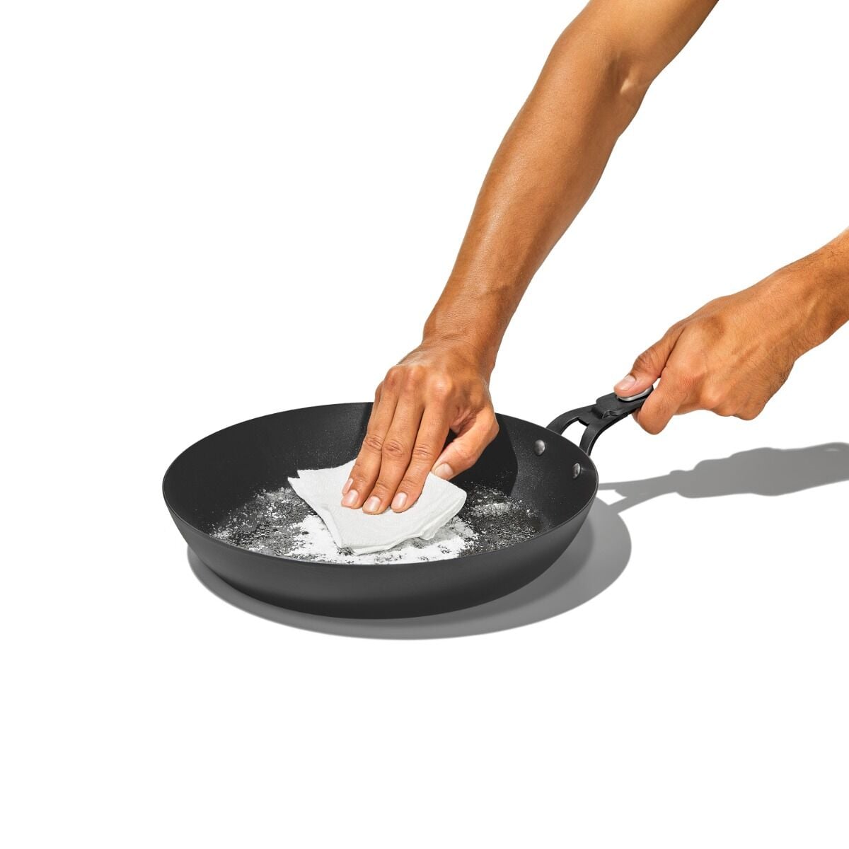 carbon-steel-with-removable-handle-10in-pan-t3 od__2059640001__10incarbonsteelpan_79_p_04_rgb.jpg
